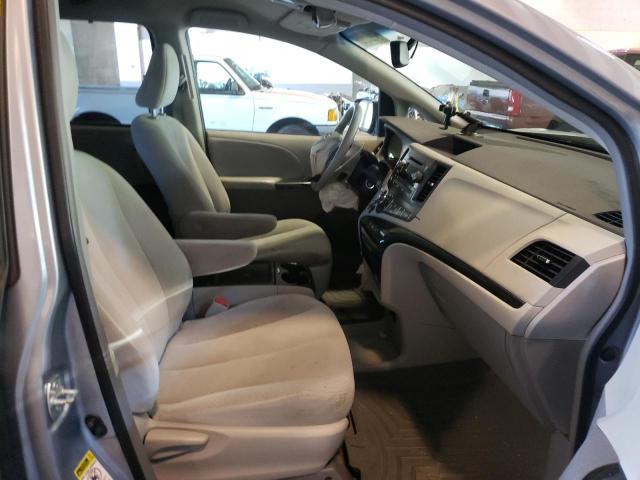 Photo 5 from auction – 2013 TOYOTA SIENNA LE with VIN 5TDKK3DC6DS358361