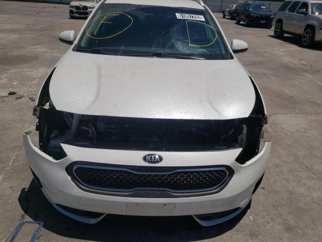 Photo 9 from auction – 2017 KIA NIRO FE with VIN KNDCB3LC2H5056552