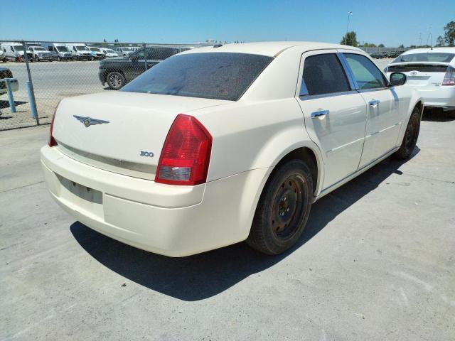 Photo 4 from auction – 2006 CHRYSLER 300 with VIN 2C3KA43R46H507225