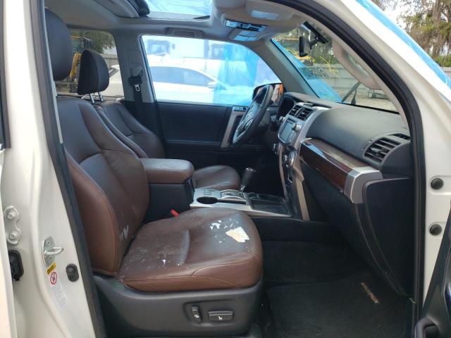Photo 5 from auction – 2019 TOYOTA 4RUNNER SR with VIN JTEZU5JR5K5206714
