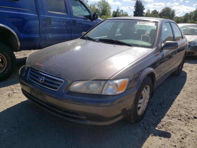 Photo 2 from auction – 2000 TOYOTA CAMRY CE with VIN JT2BG22K7Y0431311