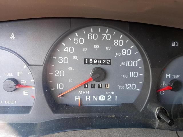 Photo 8 from auction – 2003 MERCURY GRAND MARQ with VIN 2MEFM75W13X683156