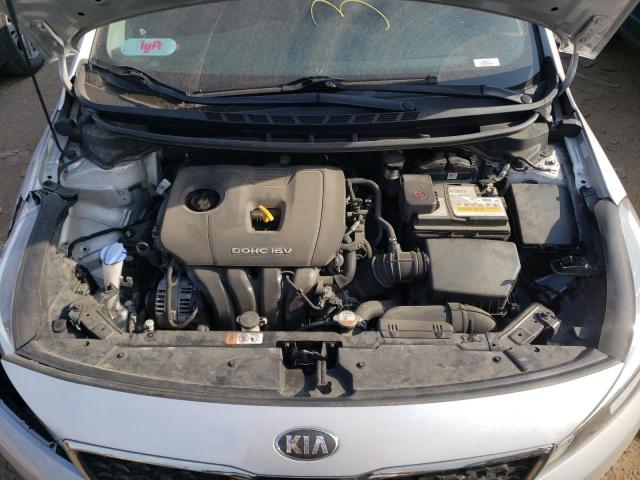 Photo 7 from auction – 2017 KIA FORTE LX with VIN 3KPFK4A77HE143120