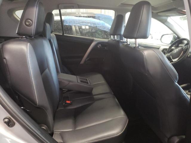 Photo 6 from auction – 2017 TOYOTA RAV4 LIMIT with VIN 2T3DFREV6HW652508