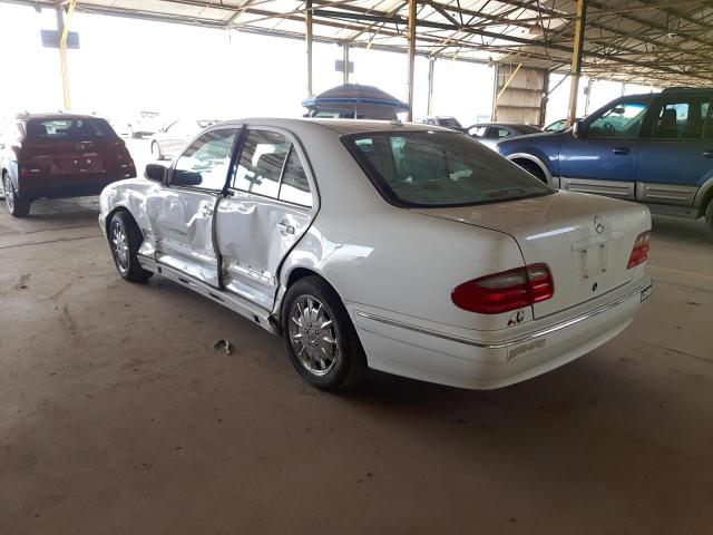 Photo 3 from auction – 2001 MERCEDES-BENZ E 320 with VIN WDBJF65J31B295039