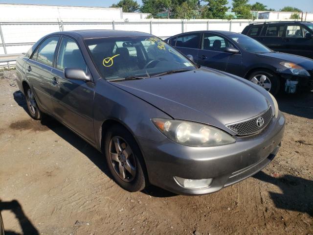 TOYOTA CAMRY LE 2005 with VIN 4T1BE32K25U956246 - Photo from auction