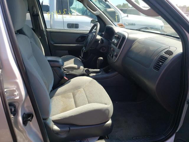 Photo 5 from auction – 2005 FORD ESCAPE XLT with VIN 1FMYU93155DA09708