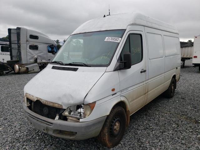 Photo 2 from auction – 2002 FREIGHTLINER SPRINTER 2 with VIN WD2YD241725322130