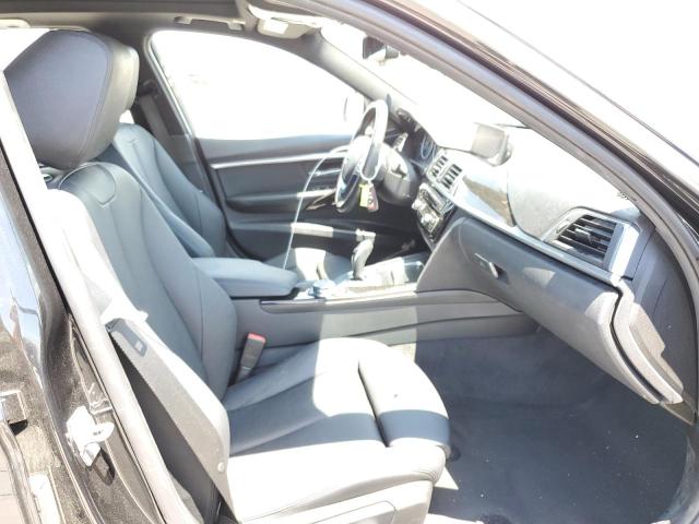 Photo 5 from auction – 2017 BMW 330 XI with VIN WBA8K3C53HK678910