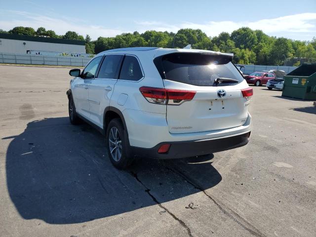 Photo 3 from auction – 2019 TOYOTA HIGHLANDER with VIN 5TDJGRFH0KS069367