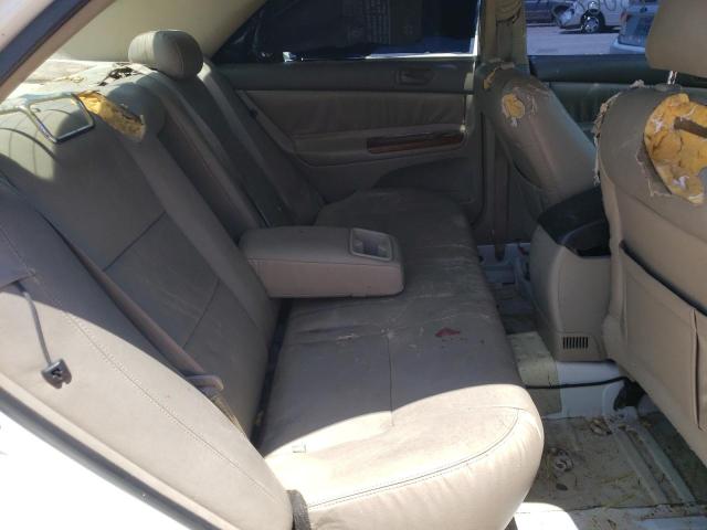 Photo 6 from auction – 2004 TOYOTA CAMRY LE with VIN JTDBE32K940282574