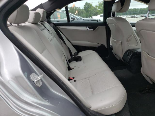Photo 6 from auction – 2014 MERCEDES-BENZ C 250 with VIN WDDGF4HB5EA962909