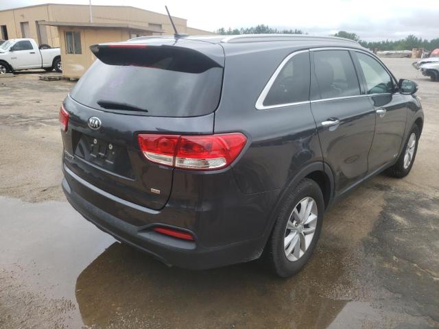 Photo 4 from auction – 2017 KIA SORENTO LX with VIN 5XYPGDA34HG329932