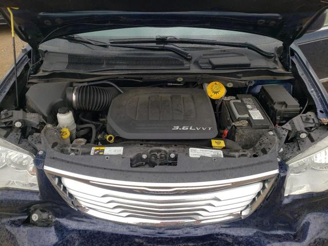 Photo 7 from auction – 2016 CHRYSLER TOWN & COU with VIN 2C4RC1BG7GR255274