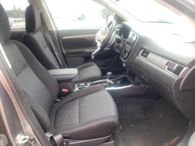 Photo 5 from auction – 2018 MITSUBISHI OUTLANDER with VIN JA4AD3A32JZ001516