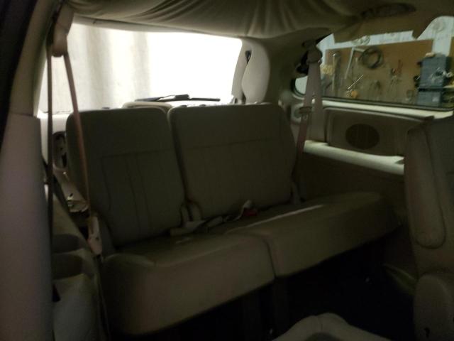 Photo 9 from auction – 2005 CHRYSLER TOWN AND C with VIN 2C4GP54L35R530553