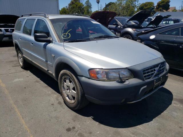 VOLVO V70 XC 2001 with VIN YV1SZ58D211028214 - Photo from auction