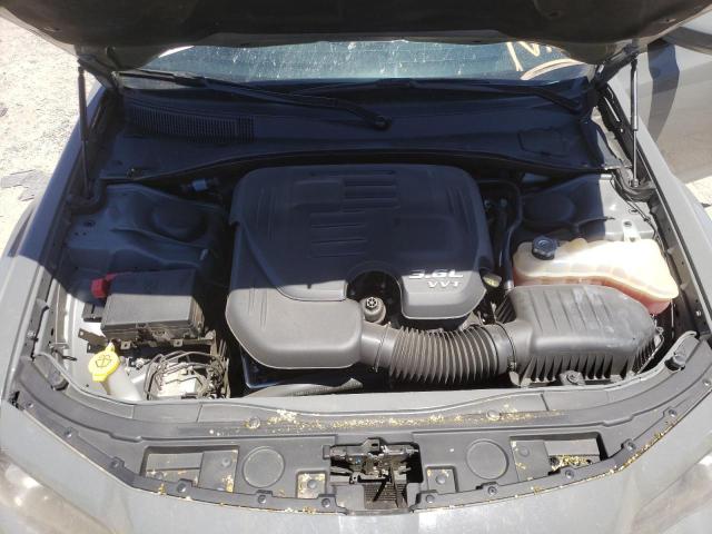 Photo 7 from auction – 2019 CHRYSLER 300 S with VIN 2C3CCABG8KH708259