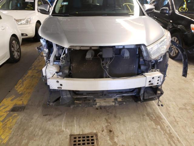 Photo 9 from auction – 2014 TOYOTA HIGHLANDER with VIN 5TDDKRFH2ES007422