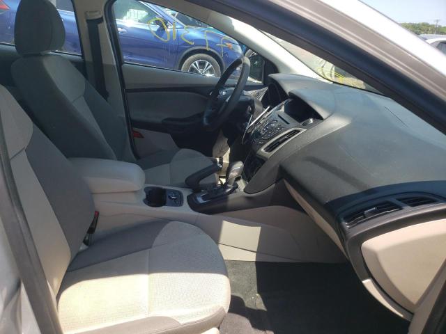 Photo 5 from auction – 2014 FORD FOCUS SE with VIN 1FADP3K23EL262846