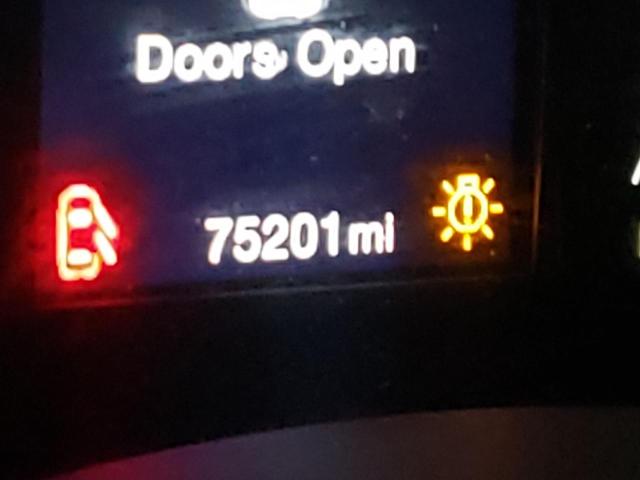 Photo 8 from auction – 2015 JEEP RENEGADE L with VIN ZACCJBBT6FPB32891