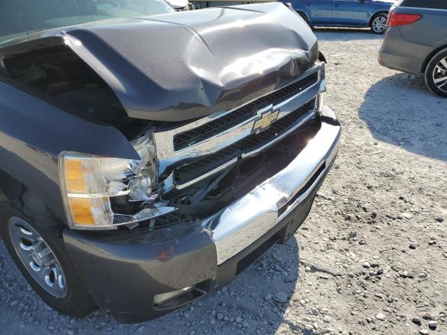 Photo 9 from auction – 2011 CHEVROLET SILVERADO with VIN 1GCRCSEA8BZ123572