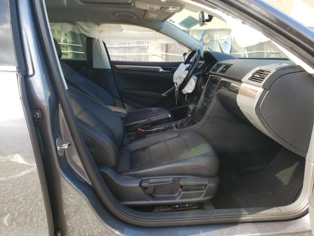 Photo 5 from auction – 2016 VOLKSWAGEN PASSAT SE with VIN 1VWBT7A35GC030277