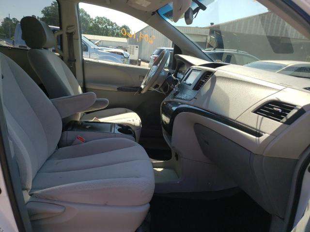 Photo 5 from auction – 2014 TOYOTA SIENNA LE with VIN 5TDKK3DC7ES444800