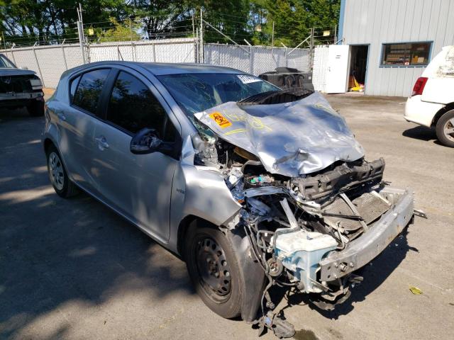 TOYOTA PRIUS C 2013 with VIN JTDKDTB38D1031812 - Photo from auction