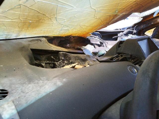 Photo 8 from auction – 2007 TOYOTA PRIUS with VIN JTDKB20U077547238