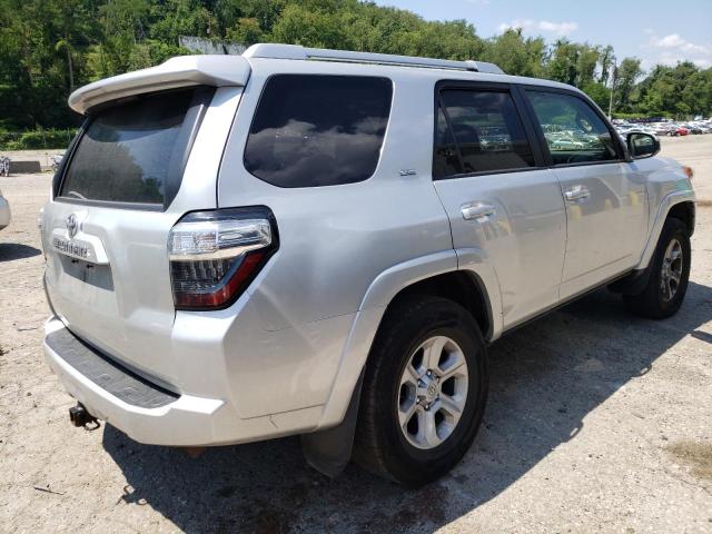 Photo 4 from auction – 2018 TOYOTA 4RUNNER SR with VIN JTEBU5JR2J5489525