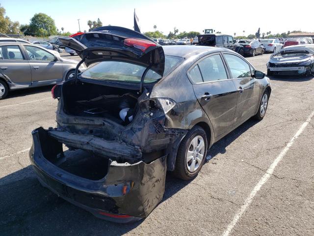 Photo 4 from auction – 2017 KIA FORTE LX with VIN 3KPFK4A76HE029562