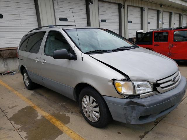 TOYOTA SIENNA CE 2002 with VIN 4T3ZF19C62U427531 - Photo from auction