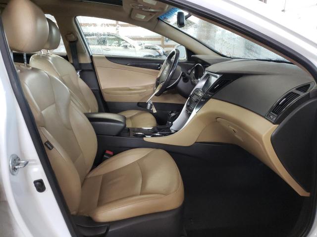 Photo 5 from auction – 2014 HYUNDAI SONATA SE with VIN 5NPEC4ACXEH849446