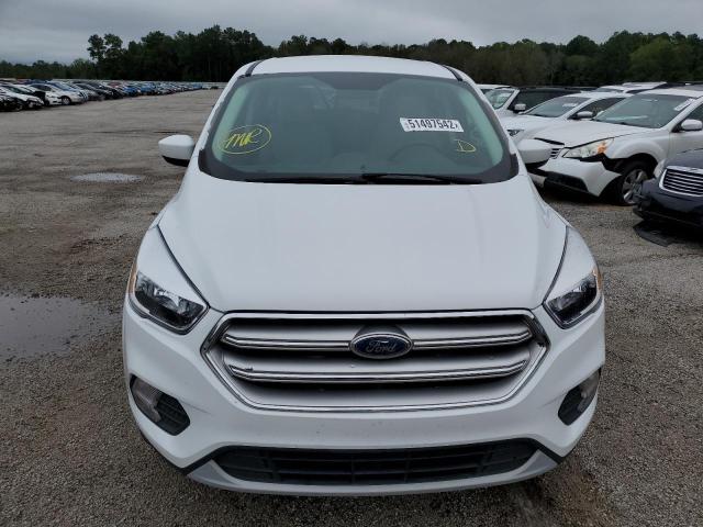 Photo 9 from auction – 2017 FORD ESCAPE SE with VIN 1FMCU0GD1HUA67653