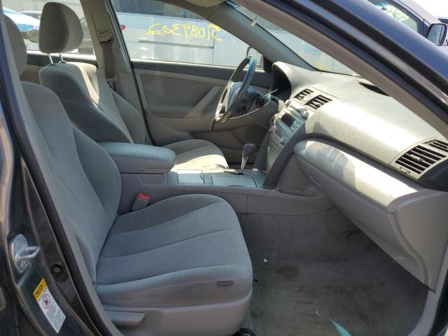Photo 5 from auction – 2011 TOYOTA CAMRY HYBR with VIN 4T1BB3EK2BU137771