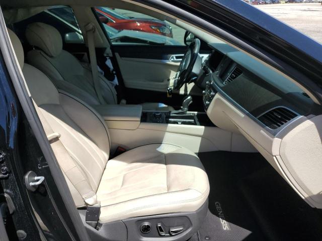 Photo 5 from auction – 2015 HYUNDAI GENESIS 5. with VIN KMHGN4JF0FU028081
