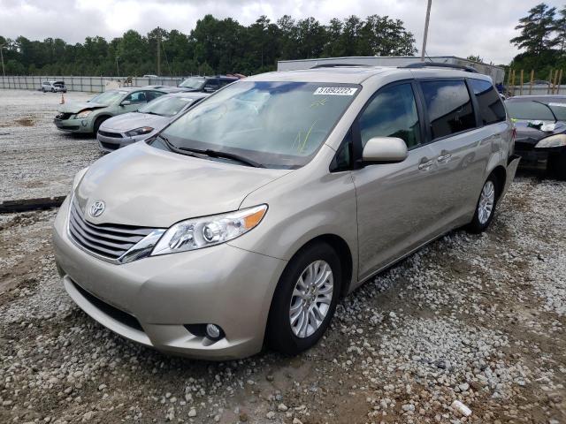 Photo 2 from auction – 2015 TOYOTA SIENNA XLE with VIN 5TDYK3DC6FS555737