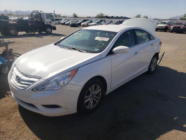 Photo 2 from auction – 2013 HYUNDAI SONATA GLS with VIN 5NPEB4AC6DH670872