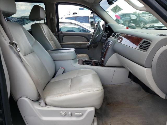 Photo 5 from auction – 2009 CHEVROLET AVALANCHE with VIN 3GNFK32059G246982