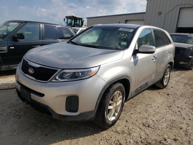 Photo 9 from auction – 2015 KIA SORENTO LX with VIN 5XYKT3A64FG566749