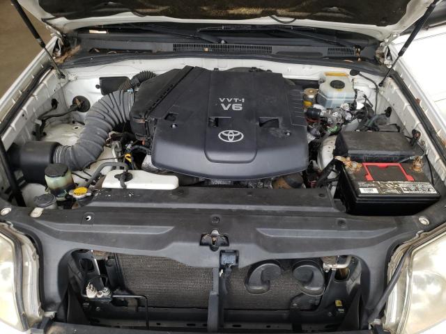 Photo 7 from auction – 2004 TOYOTA 4RUNNER SR with VIN JTEZU14R340027429