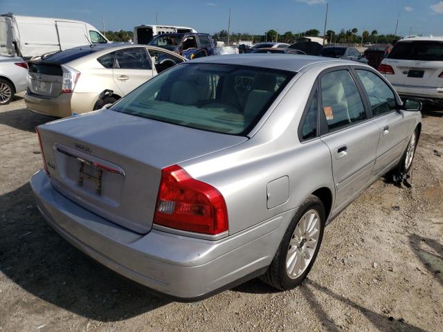 Photo 4 from auction – 2004 VOLVO S80 with VIN YV1TS92D141347181