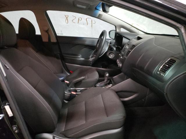 Photo 5 from auction – 2017 KIA FORTE LX with VIN 3KPFK4A78HE093649