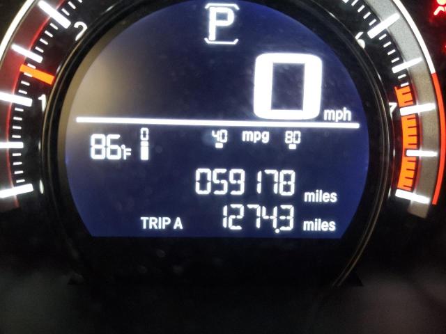Photo 8 from auction – 2017 HONDA CIVIC LX with VIN 2HGFC2F53HH537602