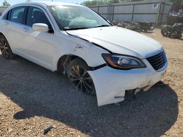 Photo 9 from auction – 2014 CHRYSLER 200 LIMITE with VIN 1C3CCBCG3EN198578