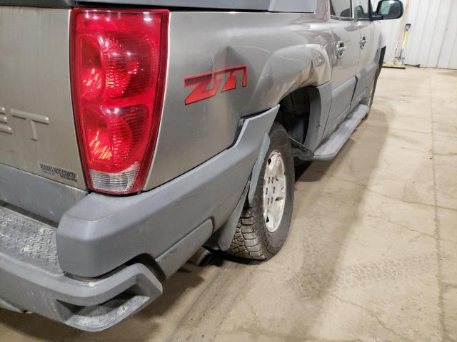Photo 9 from auction – 2002 CHEVROLET AVALANCHE with VIN 3GNEK13T62G200043