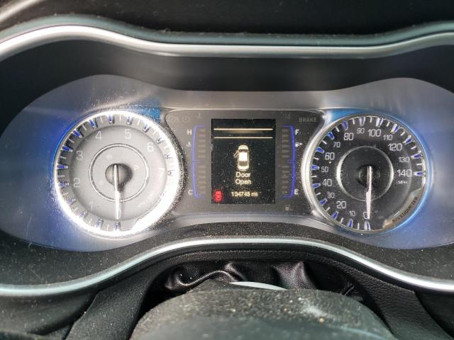 Photo 8 from auction – 2015 CHRYSLER 200 LIMITE with VIN 1C3CCCAB1FN718873
