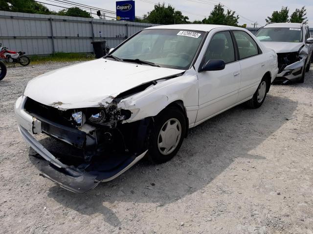 Photo 2 from auction – 2000 TOYOTA CAMRY CE with VIN 4T1BG22K7YU979983