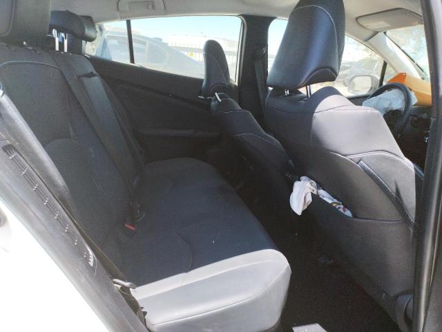 Photo 6 from auction – 2020 TOYOTA PRIUS PRIM with VIN JTDKARFP0L3149588